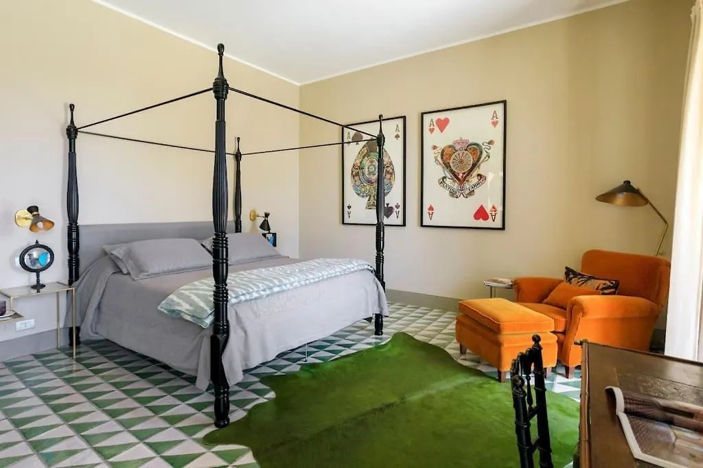 Trinacria Luxury Suite パレルモ 0*,  イタリア