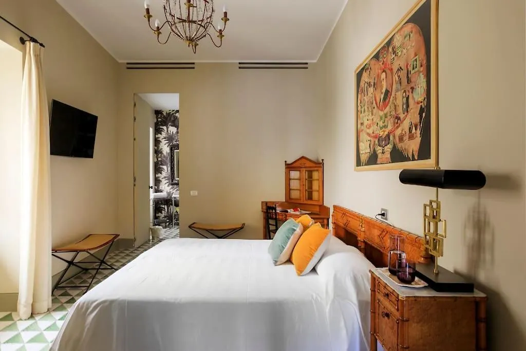Trinacria Luxury Suite パレルモ 0*,